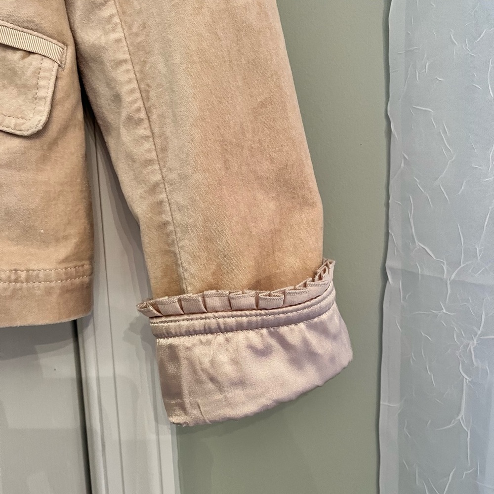 White House Black Market jacket - Picture 5 of 11